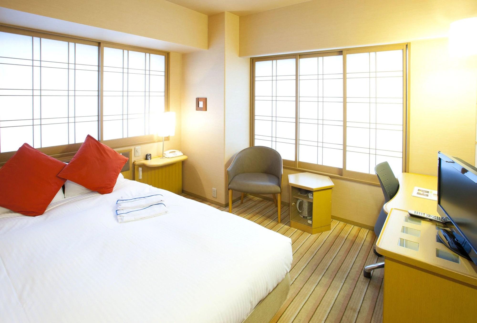 Pearl Hotel Yaesu Токио Екстериор снимка