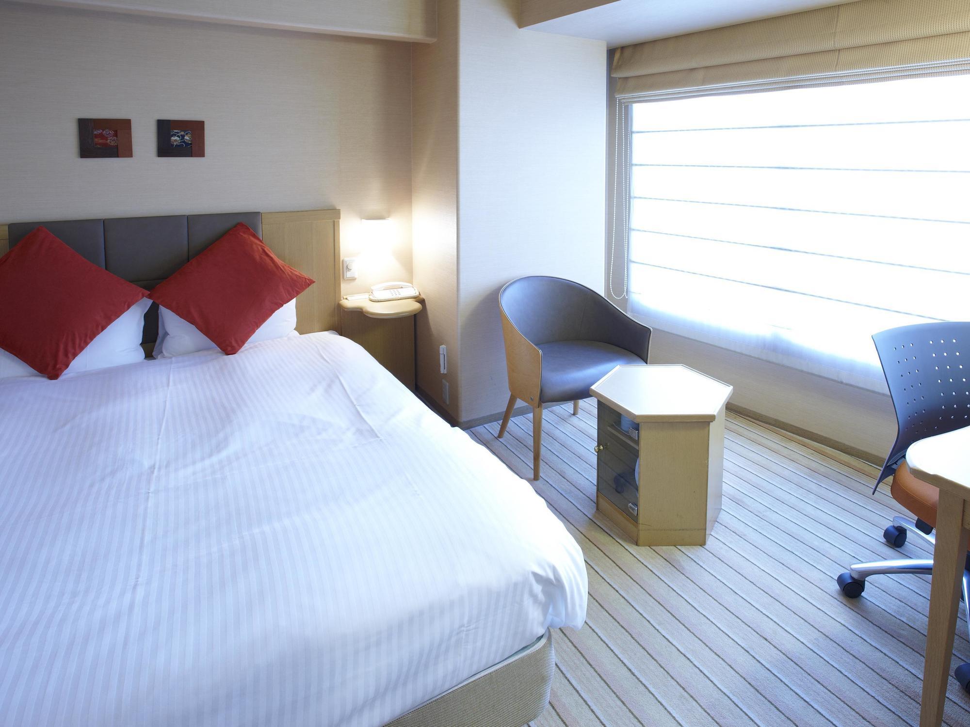 Pearl Hotel Yaesu Токио Екстериор снимка